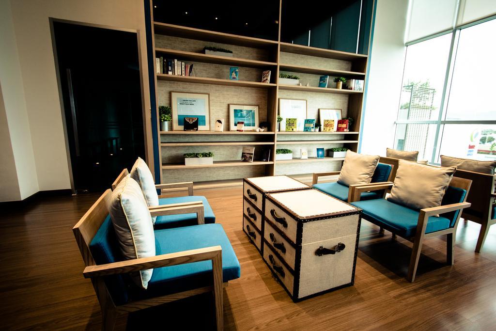 Baan Kiang Fah Apartment by Patcha Hua Hin Bagian luar foto